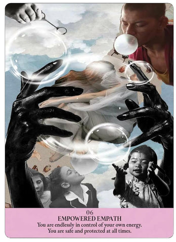 DIVINE CODES ORACLE (INGLÉS)